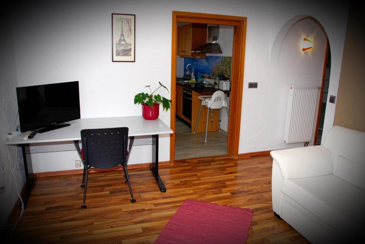 Apartment Erika Oberasbach Bagian luar foto
