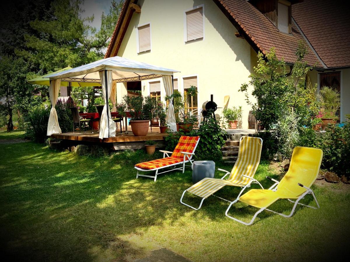 Apartment Erika Oberasbach Bagian luar foto